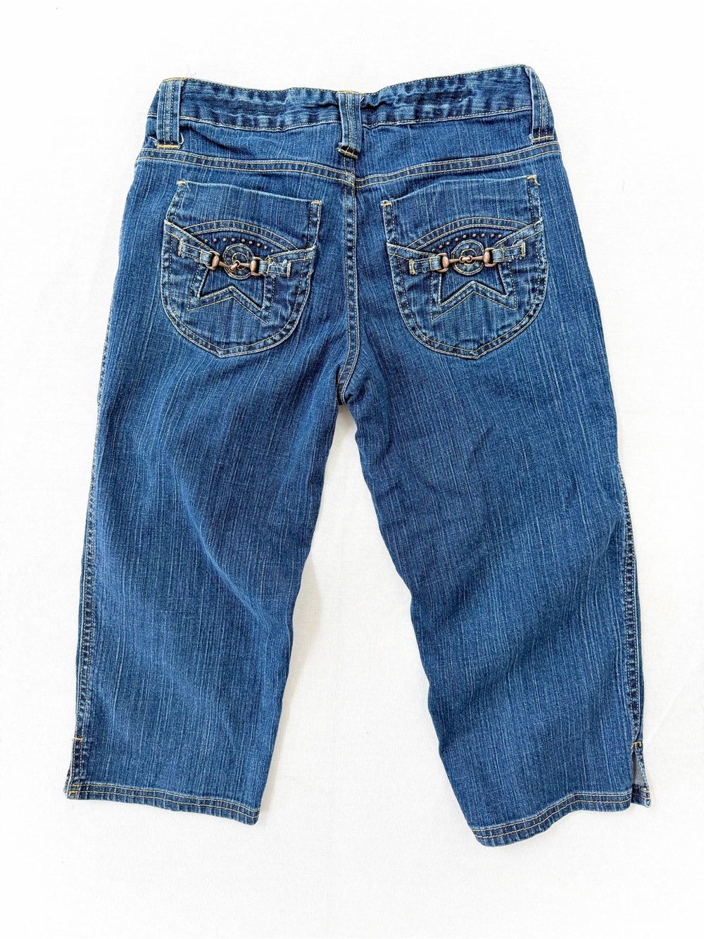 Metro 7 Blue Denim Embellished Capri Jeans with Contrast Stitching Size 4